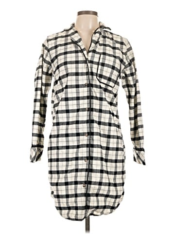 Filson Casual Dress (view 1)