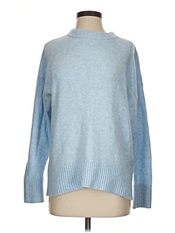 Old Navy Pullover Sweater (view 1)