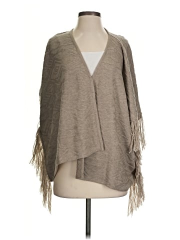 Kerisma Poncho (view 1)