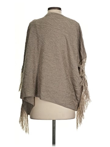 Kerisma Poncho (view 2)