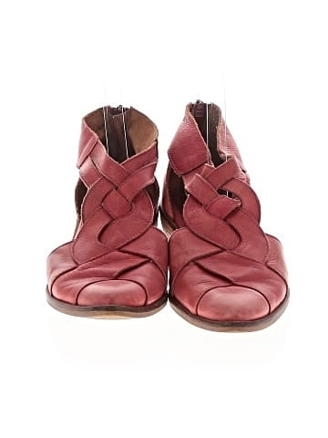 Free People Flats (view 2)