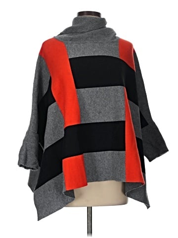 Milano Poncho (view 1)