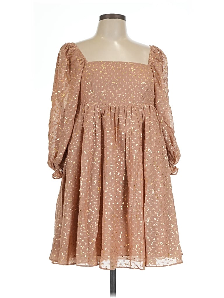 Pre-owned Judith March Casual Dress In Tan