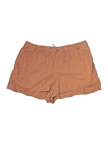 Gap Shorts (view 1)