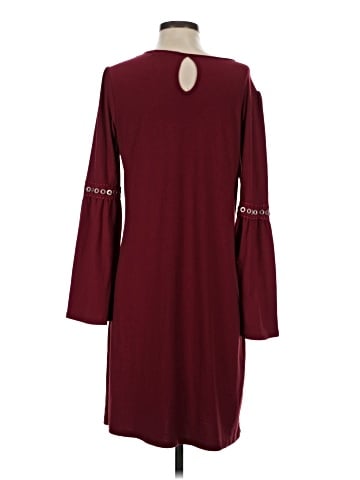 Harlow & Rose Casual Dress (view 2)