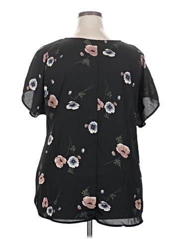 West Kei Short Sleeve Blouse (view 2)