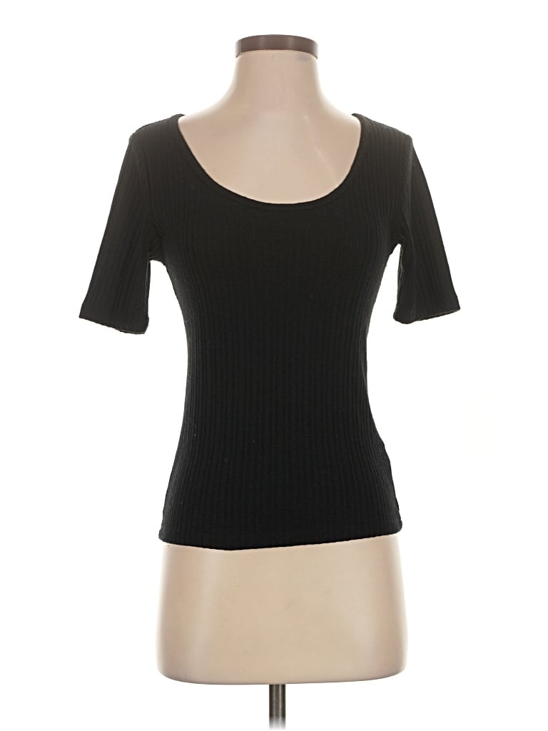 Pre-owned Old Navy Short Sleeve T-shirt In Black