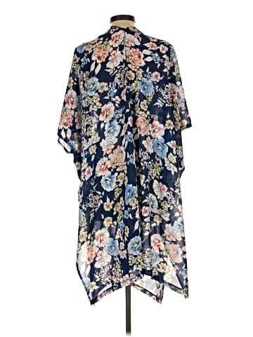 Ark & Co. Kimono (view 2)