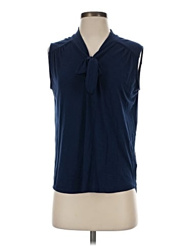 Amour Vert Sleeveless Blouse (view 1)
