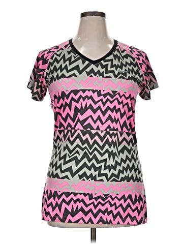 Nike Short Sleeve Top (view 1)
