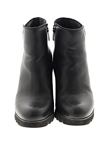 C La Canadienne Ankle Boots (view 2)