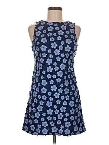 Alice + Olivia Casual Dress (view 1)