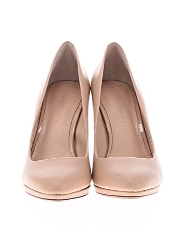 Banana Republic Heels (view 2)