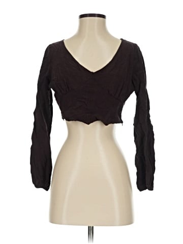 Kendall & Kylie Long Sleeve Top (view 1)
