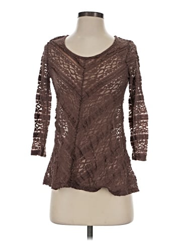 Lilka 3/4 Sleeve T-Shirt (view 1)