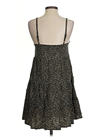 Old Navy Casual Dress (view 2)