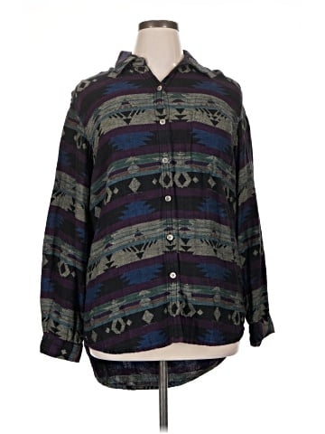 Chico's Design Long Sleeve Button-Down Shirt (view 1)