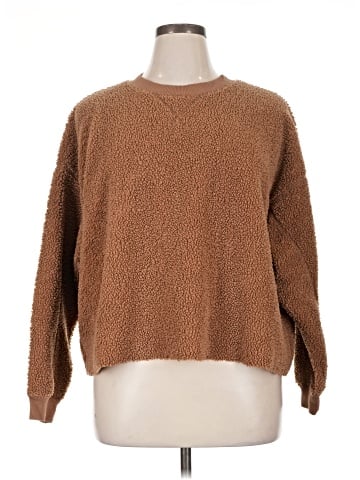 American Eagle Outfitters Pullover Sweater (view 1)