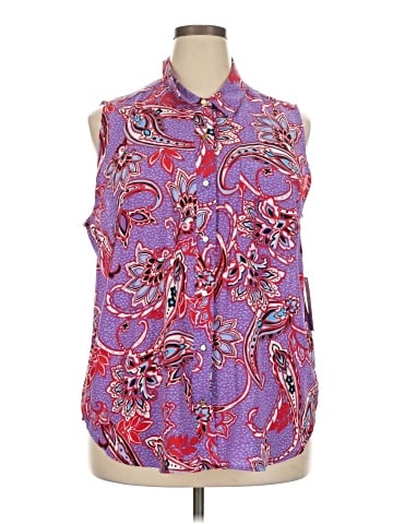 Liz Claiborne Sleeveless Button-Down Shirt (view 1)