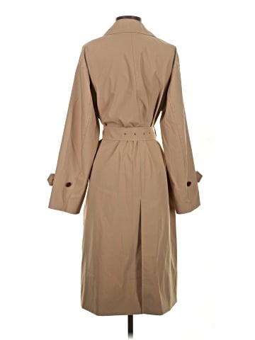 Uniqlo Trenchcoat (view 2)