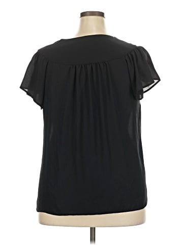 East Adeline Short Sleeve Blouse (view 2)