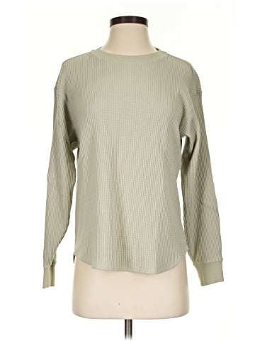 Uniqlo Pullover Sweater (view 1)
