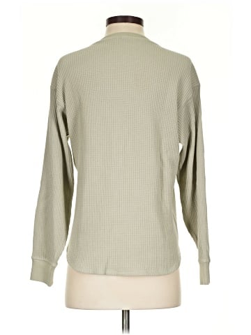 Uniqlo Pullover Sweater (view 2)