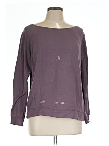 Essentials Long Sleeve T-Shirt (view 1)