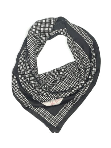 Glentex Scarf (view 1)