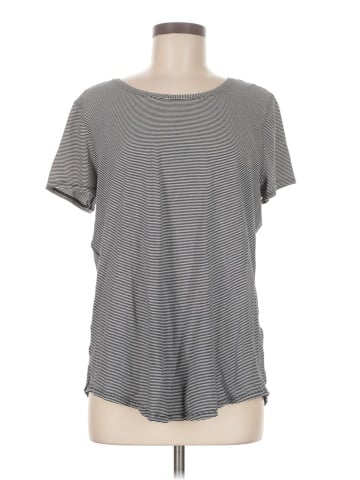 Lululemon Athletica Short Sleeve T-Shirt (view 1)