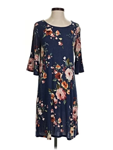 ISLA MAUDE Casual Dress (view 1)