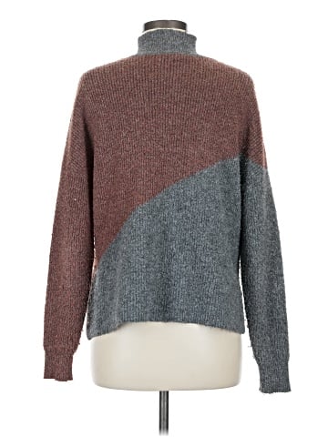 Como Vintage Turtleneck Sweater (view 2)