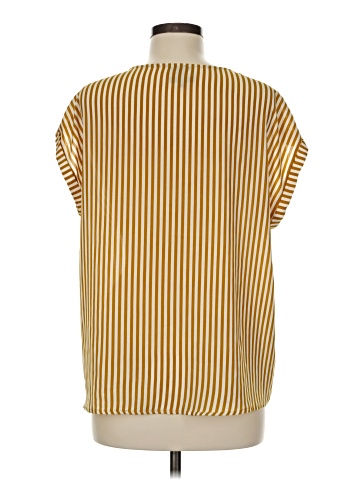 W5 Short Sleeve Blouse (view 2)