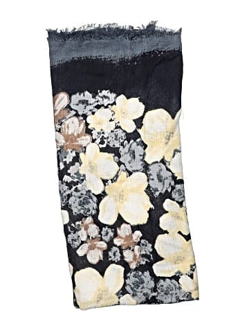 Jessica Simpson Scarf (view 2)