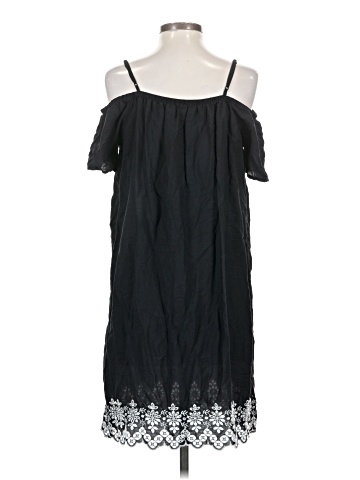 Old Navy Casual Dress (view 2)