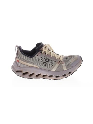 On Cloud Sneakers (view 1)
