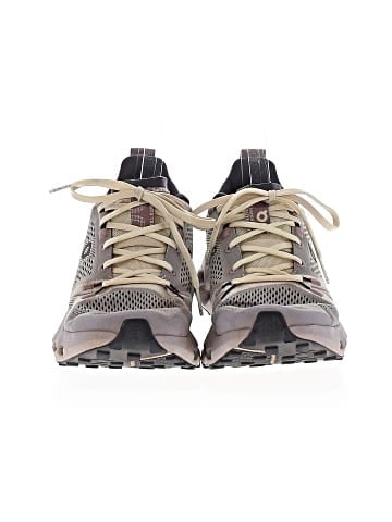 On Cloud Sneakers (view 2)
