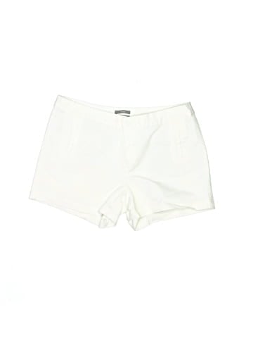 Gap Shorts (view 1)