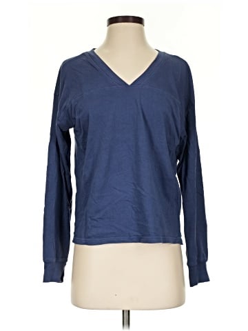 Victoria's Secret Pink Long Sleeve T-Shirt (view 1)