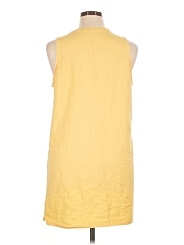 Old Navy Casual Dress (view 2)