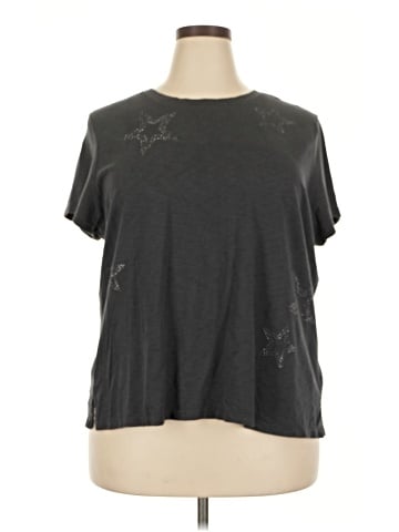 Maurices Short Sleeve T-Shirt (view 1)