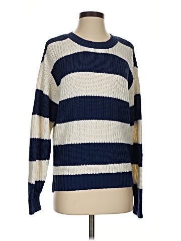 American Eagle Outfitters Pullover Sweater (view 1)