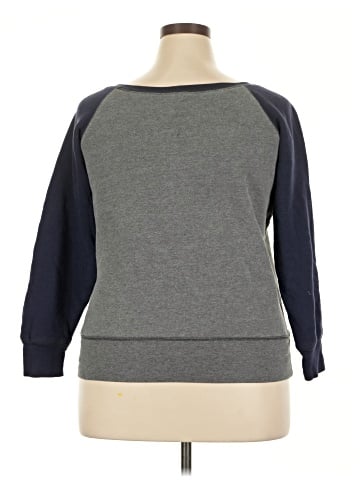 Bella Sweatshirt (view 2)