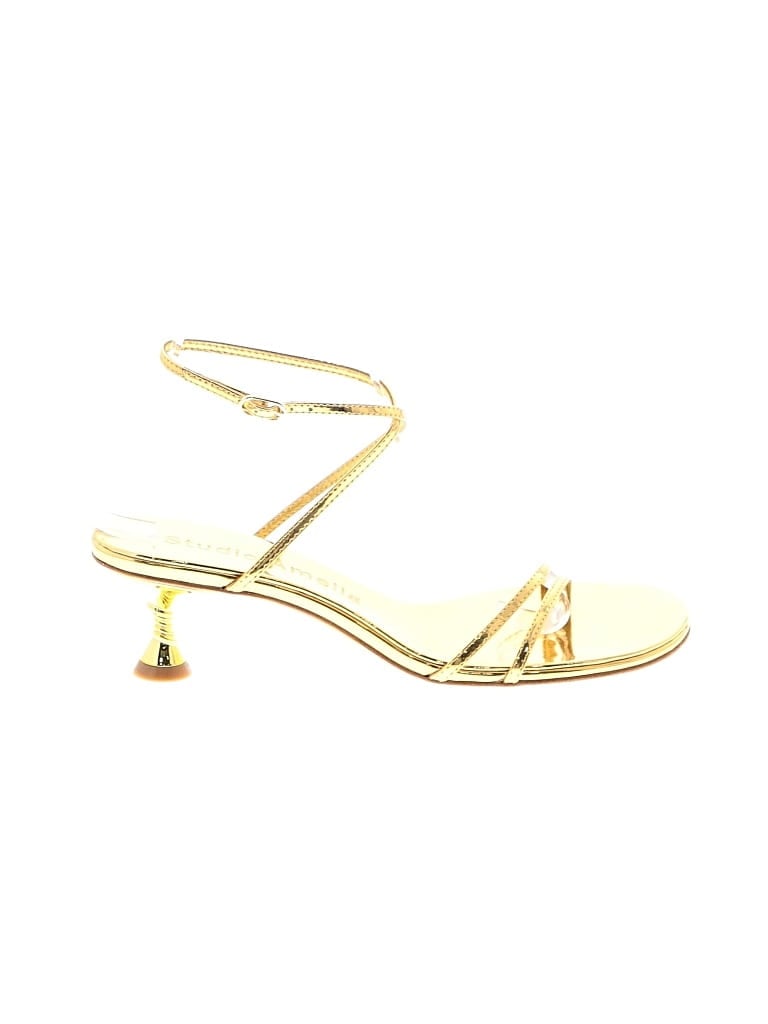 Pre-owned Studio Amelia Sandals In Gold