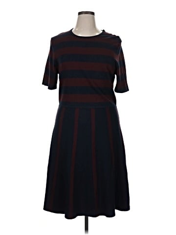 Brooks Brothers Red Fleece Casual Dress (view 1)