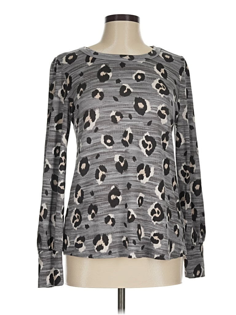 Pre-owned 24/7 Maurices Long Sleeve T-shirt In Gray