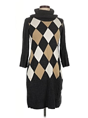 Sandra Darren Casual Dress (view 1)