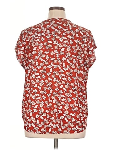 Fun2Fun Short Sleeve Blouse (view 2)