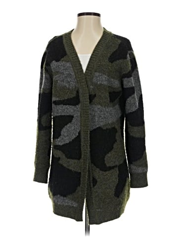Moth Cardigan (view 1)