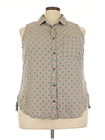 Columbia Sleeveless Button-Down Shirt (view 1)
